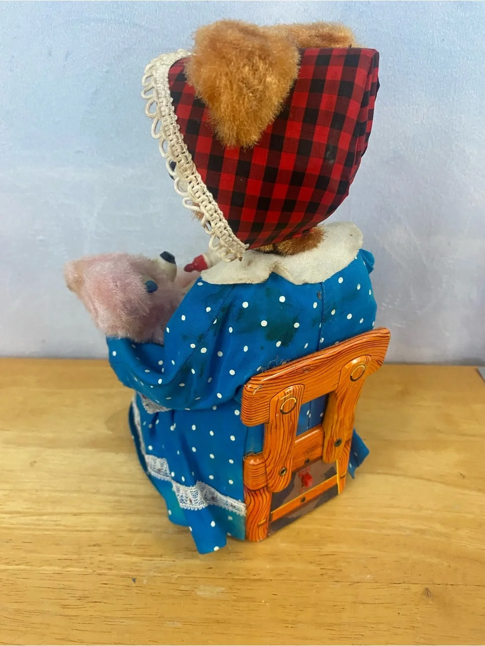 Vintage 1950s/60s Yonezawa Hungry Baby Bear Toy with Box